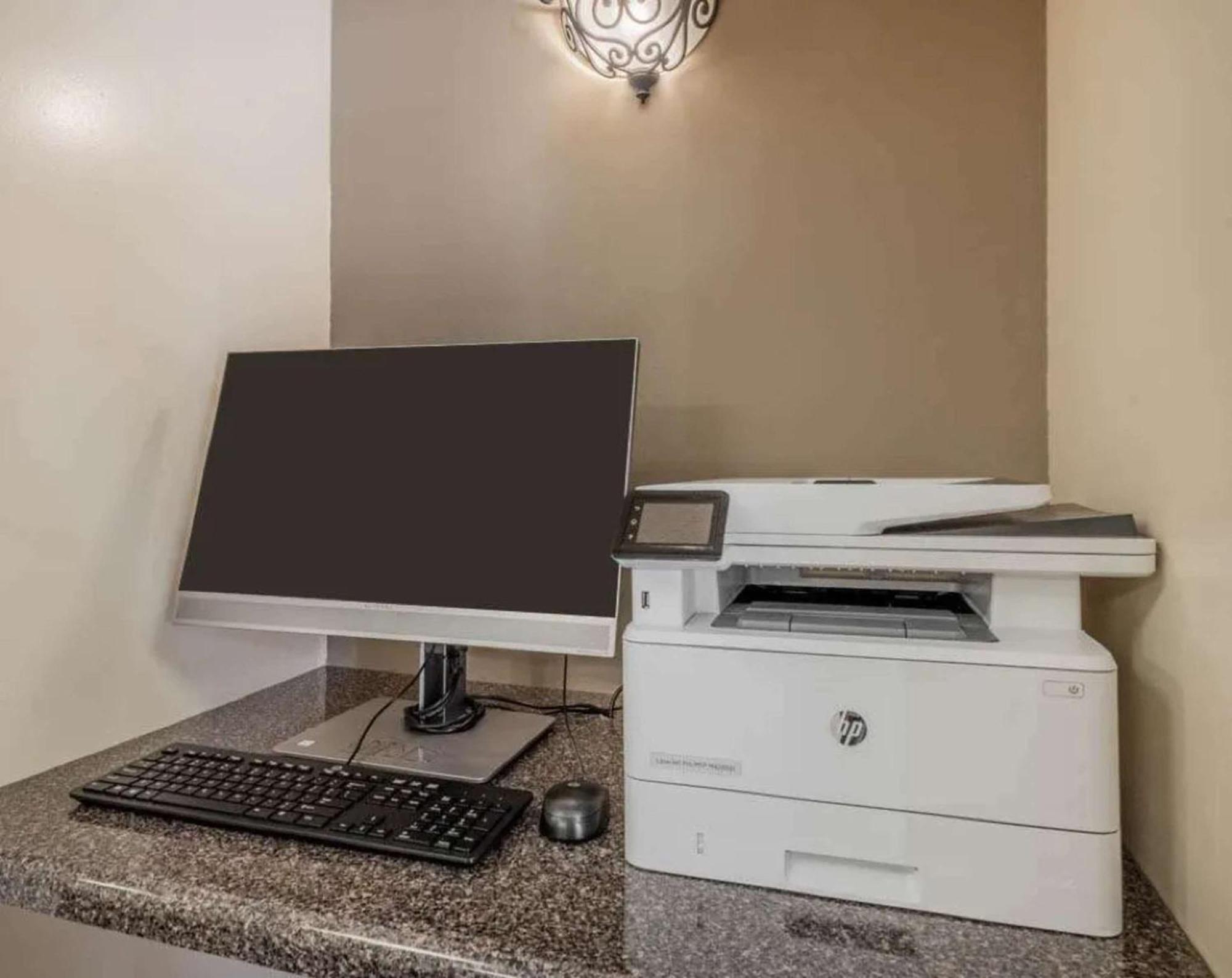 Sonesta Simply Suites Chicago Waukegan Buitenkant foto